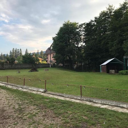 Casa Postolache Hostel Szovezsa Kültér fotó