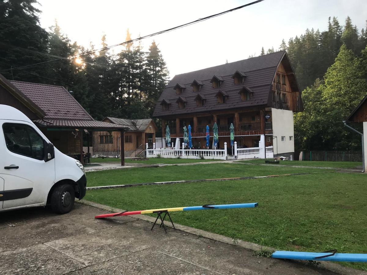 Casa Postolache Hostel Szovezsa Kültér fotó